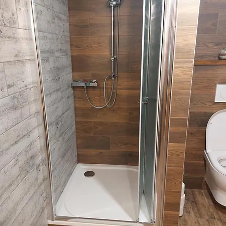 Dvur U Spranku Apartment